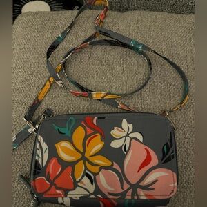 VERA BRADLEY Crossbody Bag like New!